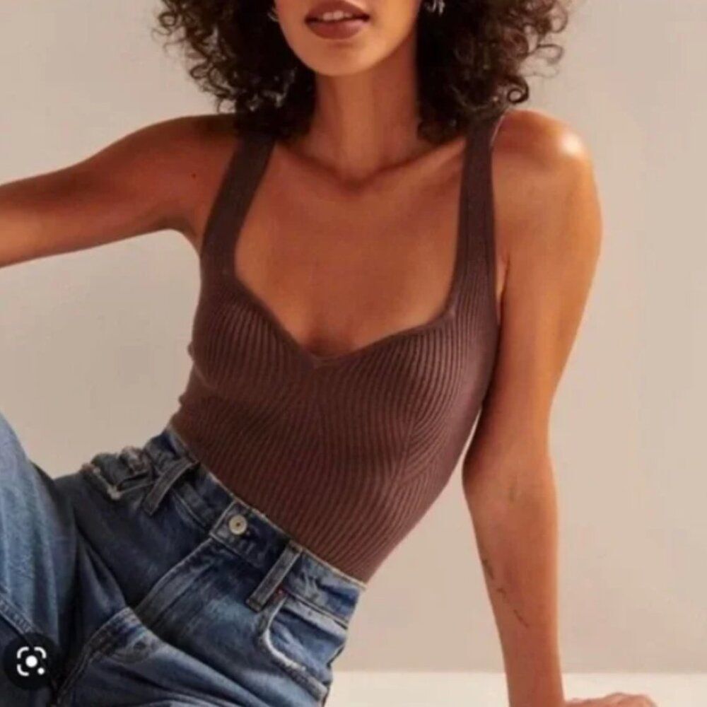 Abercrombie Ribbed Bodysuit Women M Quiet Luxury Minimalist Sweetheart Top